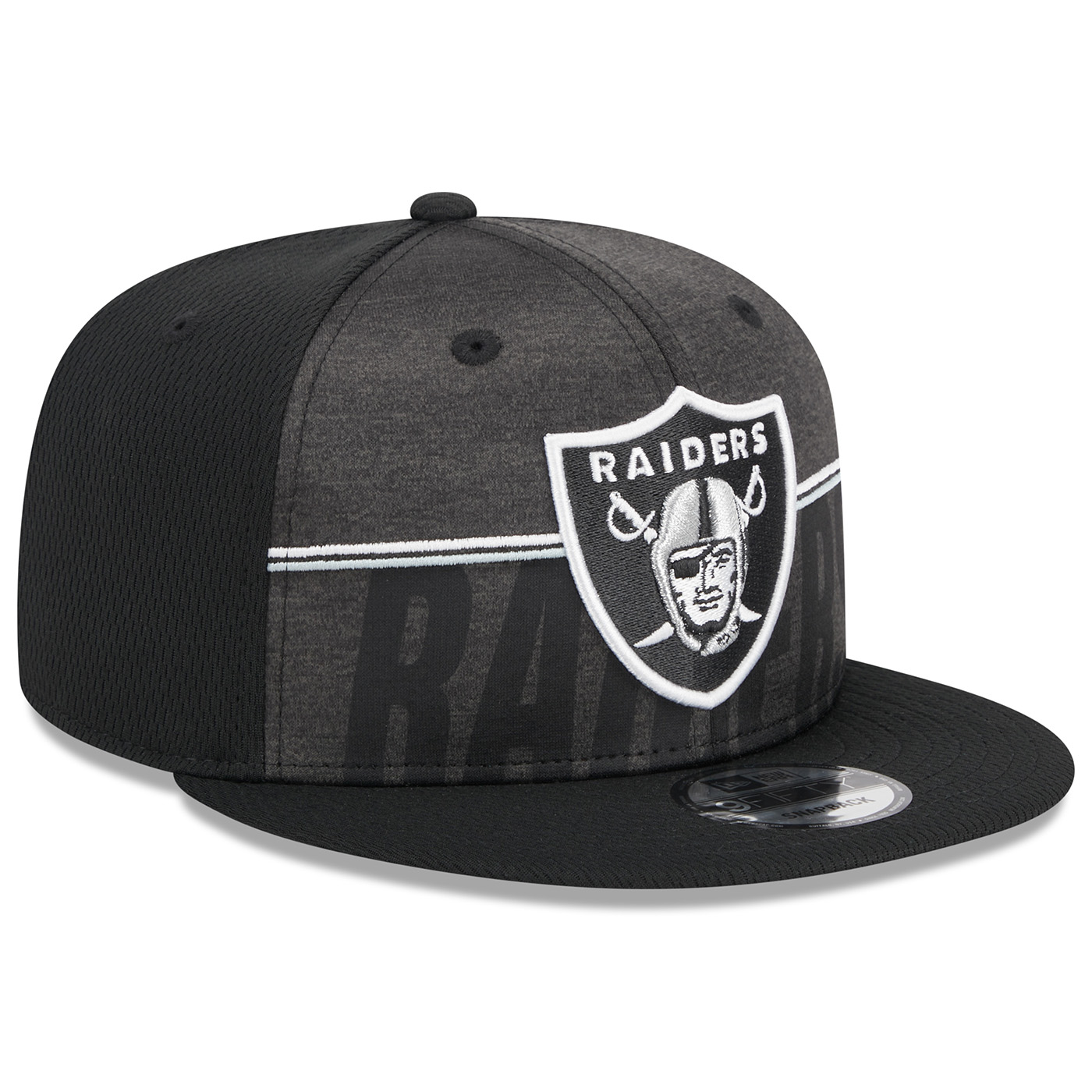 Las Vegas Raiders New Era 2023 Salute to Service Beanie One Size Black